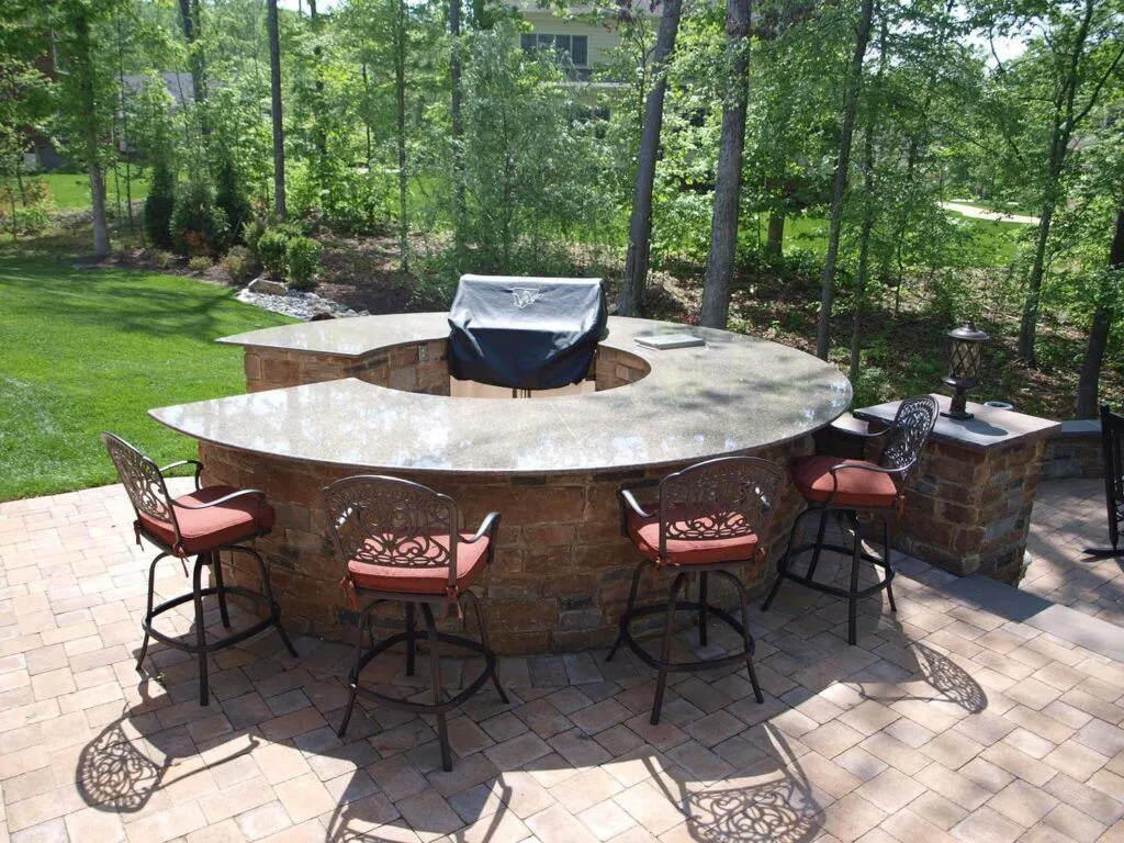 Outdoor living station in a wooded area