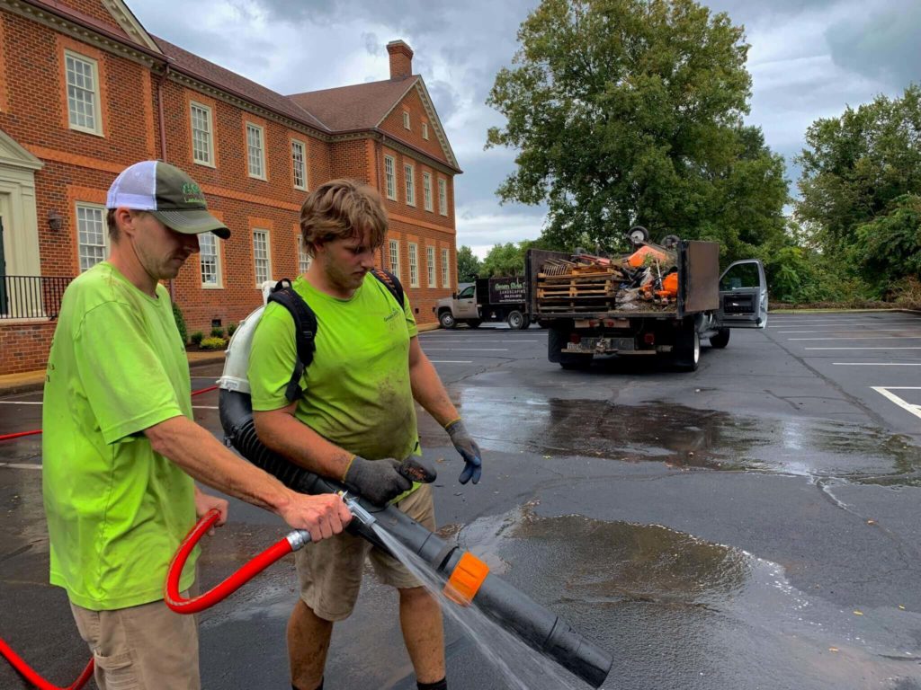 Work Outdoors in Richmond, VA with Our Landscaping Jobs