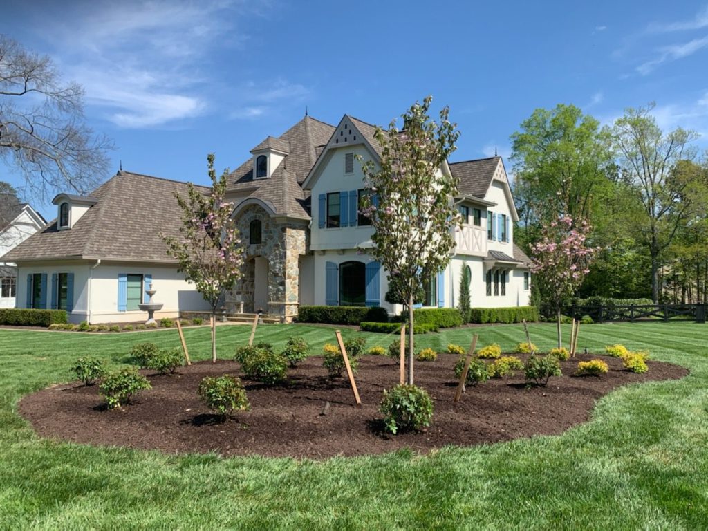 Low maintenance front yard landscaping