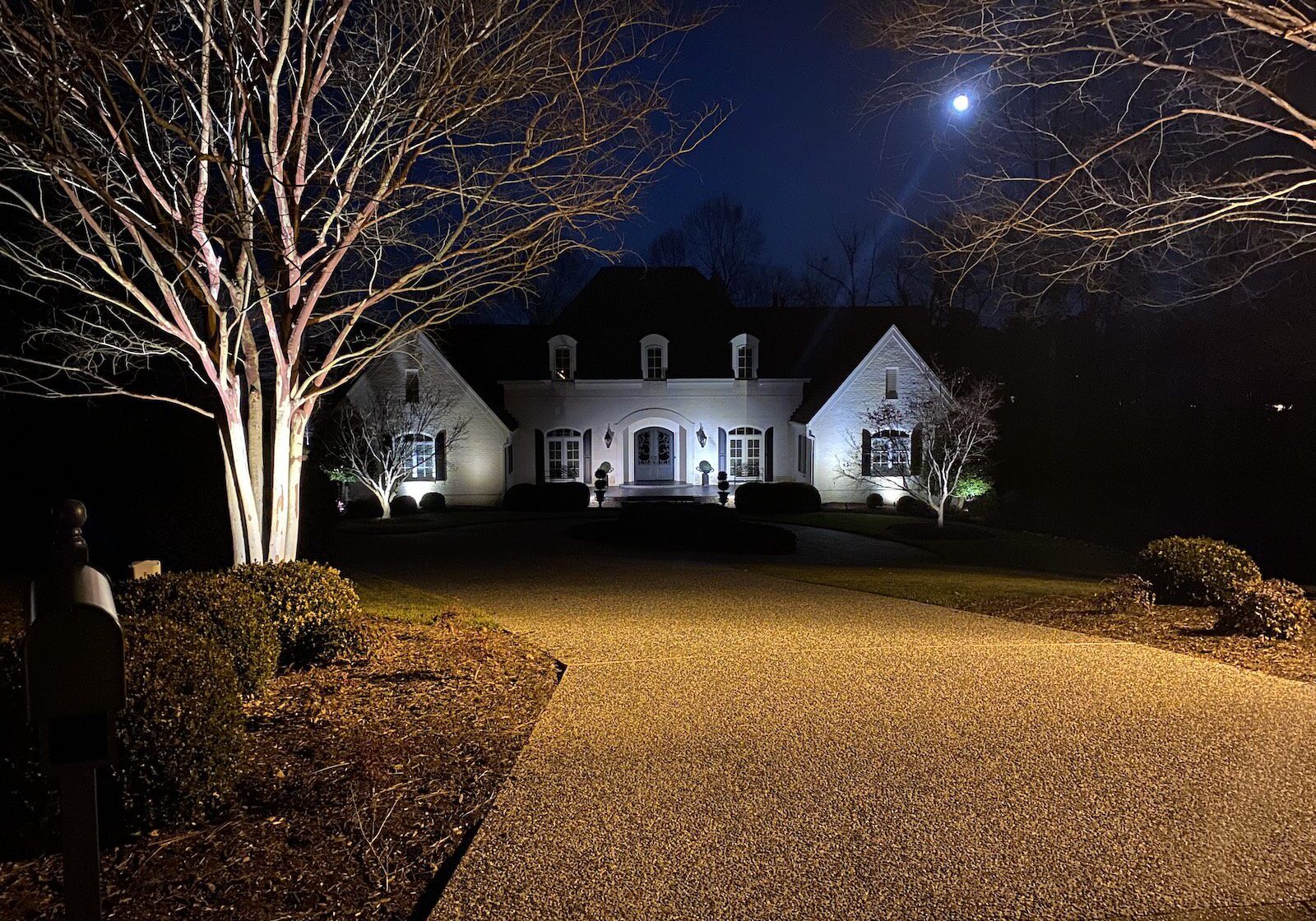 Williamsburg VA Landscape Lighting Services