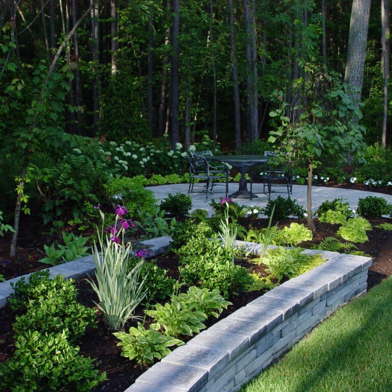 Richmond, Virginia Lawn and Landscape Services